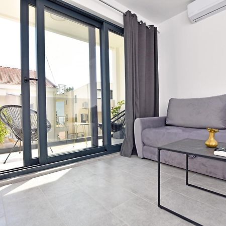 4K - Modern Apartment Very Close To The Sea ヘルツェグ・ノヴィ エクステリア 写真